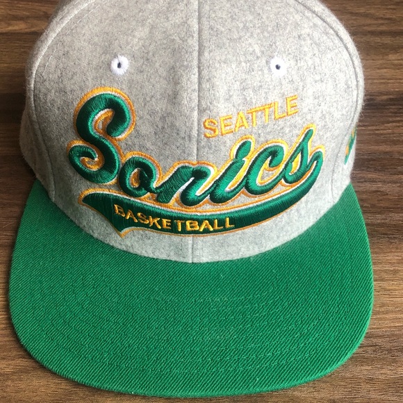 Mitchell & Ness Seattle Sonics Hardwood Classics - Picture 1 of 3